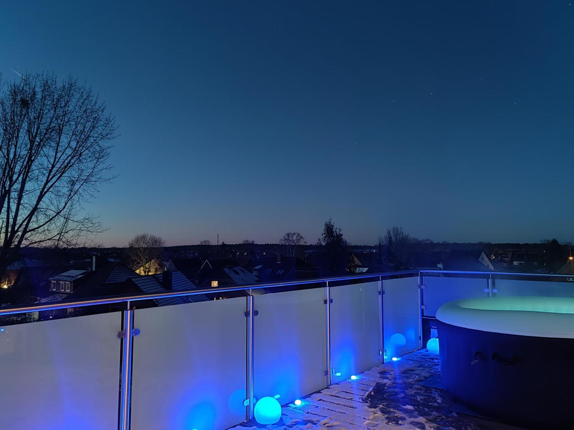 Penthouse Mit Whirlpool Im Herzen Von Niedersachsen Burgwedel  Exterior photo